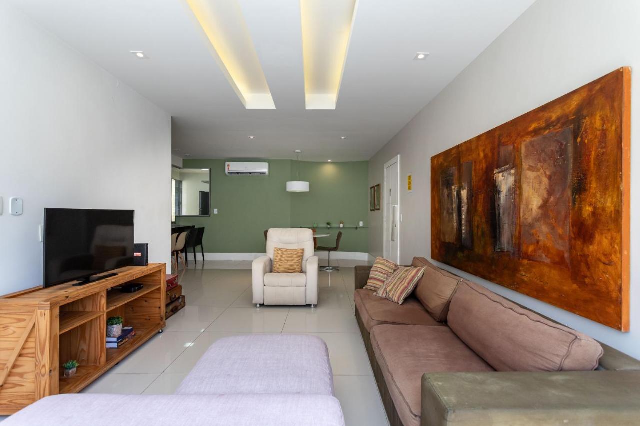Pineapples SL1001 - Luxuoso apartamento à uma quadra da praia de Copacabana Rio de Janeiro Exterior foto